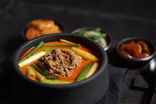 육대장, 베트남 호치민점도 인기…… 세계적으로도 굳건한 “대장”의 입지