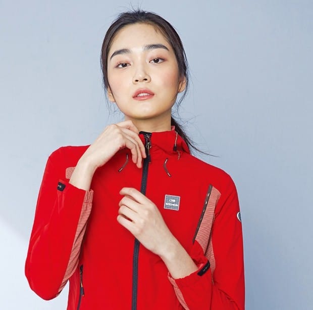 [레저 &] 일상복으로 입는 아웃도어 고프코어 패션 선도