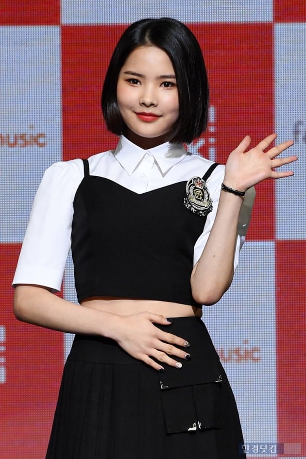 [포토] 위키미키 리나, 똑단발로 180도 이미지 변신