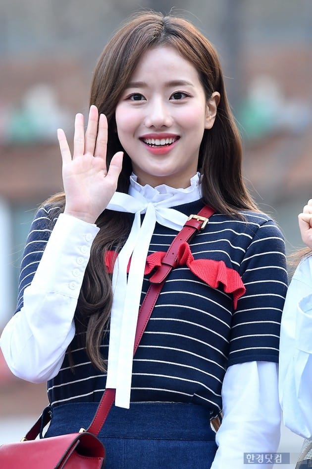 [포토] 에이프릴 나은, 사랑스러움이 가득~