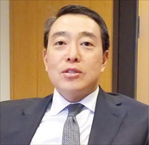 로펌 변호사로 새 출발한 준 김 前 뉴욕남부지검장 대행 美서 어려움 겪는 한국 기업 위해 뛸 것