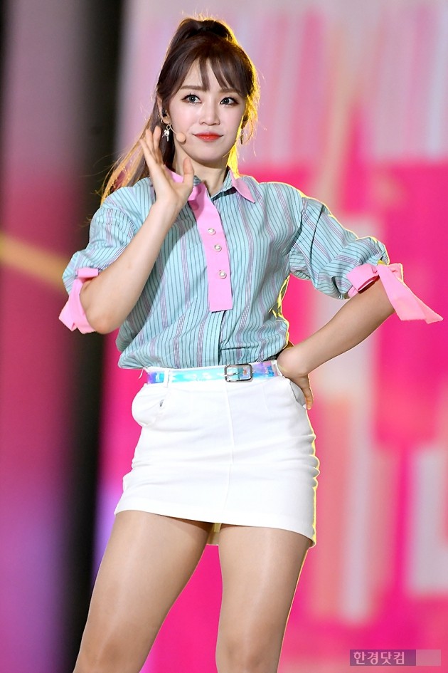 [포토] 플래쉬 나래, 깜찍한 미모에 눈길~ (코리아뮤직페스티벌)