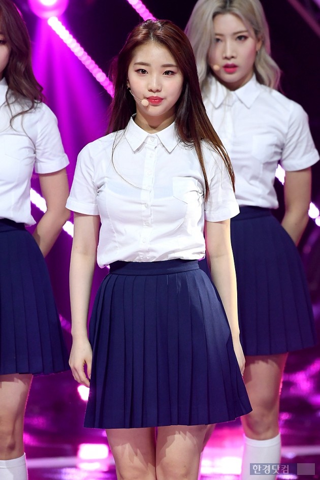 [포토] 이달의 소녀 여진, 깜찍한 미모에 눈길