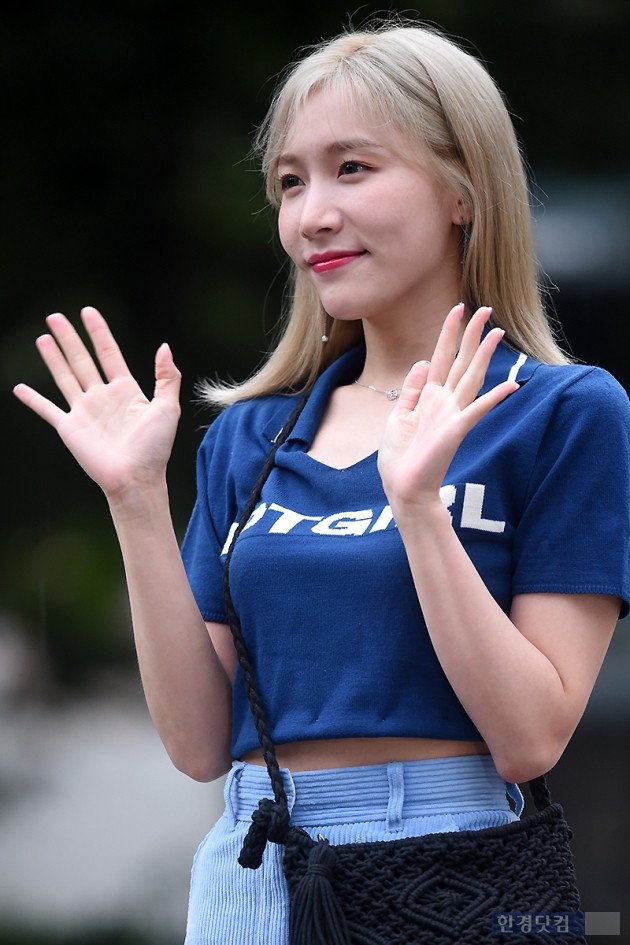 [포토] 라붐 소연, 수줍은 미소에 눈길~