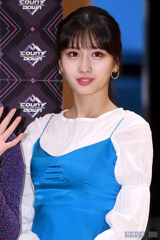 [포토] 트와이스 모모, 깜찍한 미모에 눈길~
