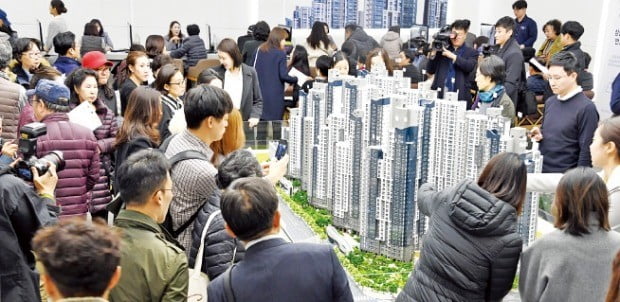 청약 가점 40~50점대 래미안리더스원 무더기 당첨