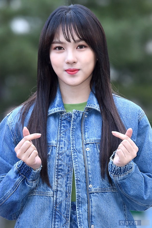 [포토] 공원소녀 소소, 아침부터 돋보이는 미모~