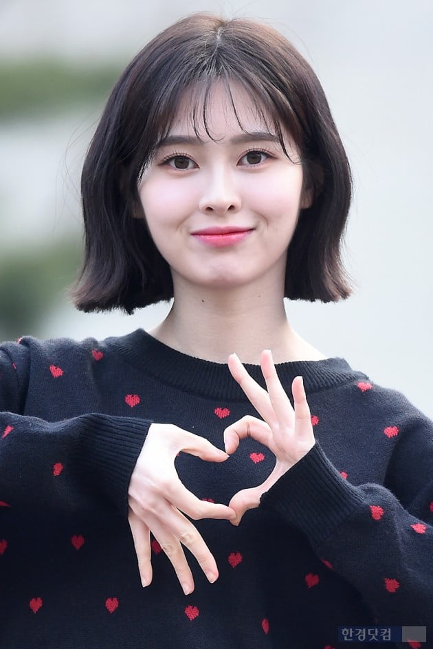 [포토] 다이아 예빈, 예쁘게 그리는 하트~