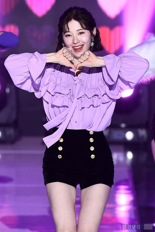 [포토] 다이아 예빈, 깜찍하게 하트~