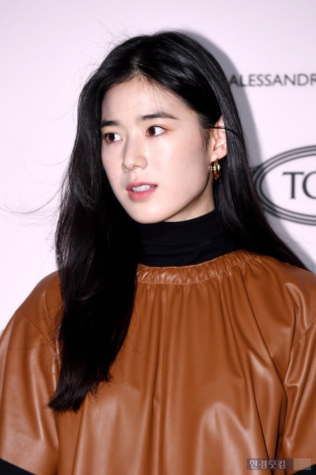 [전문] 정은채 팬들 버닝썬 화장품 여배우 루머 참담…강경대응하라