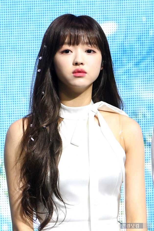 [포토] 오마이걸 유아, 오늘은 아련하게~