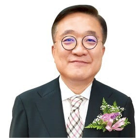 국제기계대전 찾은 中 바이어, 韓 로봇에 큰 관심
