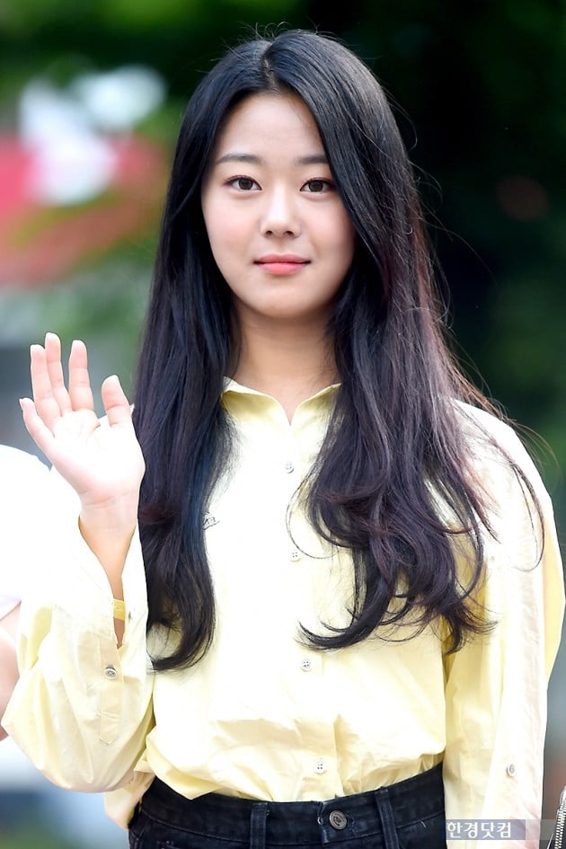 [포토] 체리블렛 채린, 단아한 미모 뽐내며~