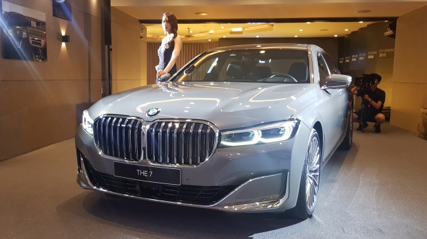 [타봤습니다] 페이스리프트라 쓰고 풀체인지로 읽다…BMW 뉴 7시리즈