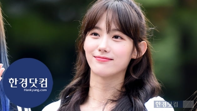 [HK영상] 우주소녀 루다, 눈 뗄 수 없는 사랑스러움…우주 최강 깜찍함~ (세로직캠)