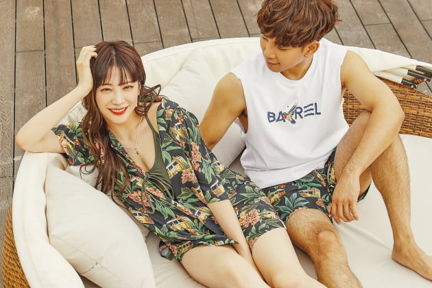 지오♥최예슬, 달달한 커플 화보 공개…애정 가득한 예비 부부