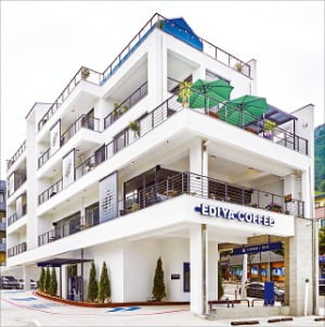 이디야커피 드라이브스루 1호점, 전남 여수 돌산공원 인근에 열어