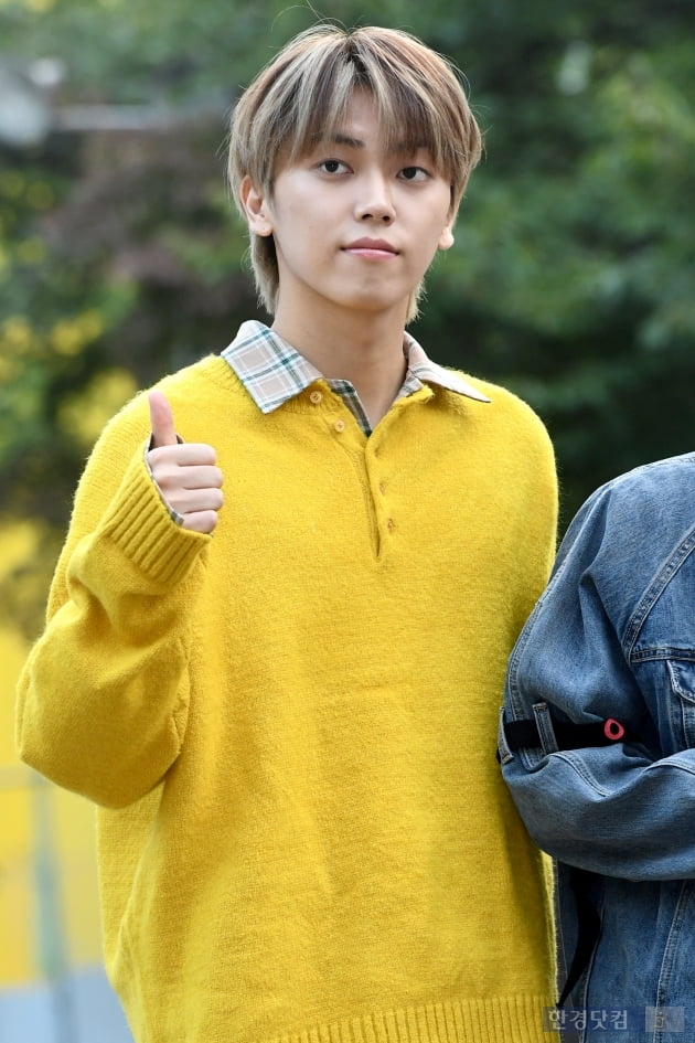 [포토] 온앤오프 엠케이, 멋지게 엄지척~