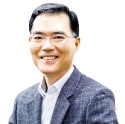 조송만 누리텔레콤 회장 애국심 없이 한국서 기업하기 힘들다