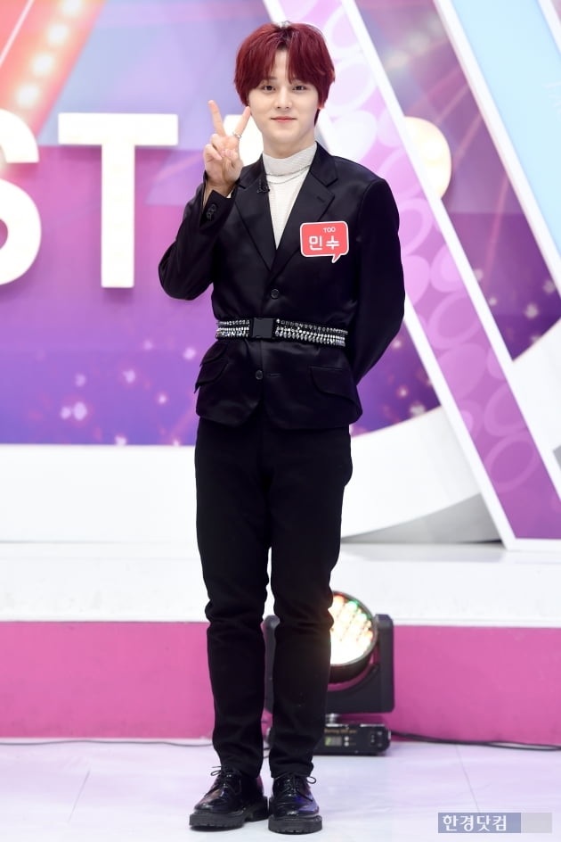 [포토] TOO 민수, 귀여운 모습으로 브이~