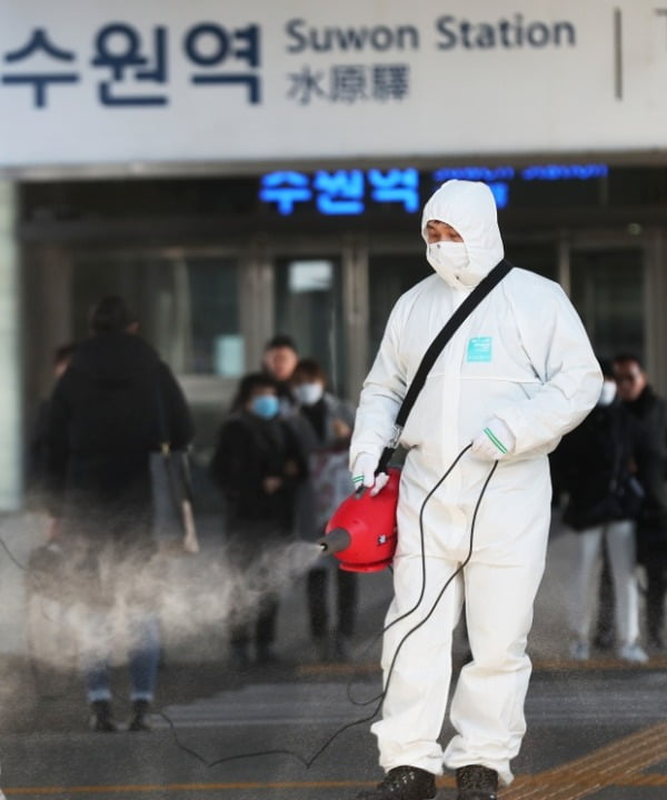 킹핀볼링장 집단감염 우려…자진신고 부탁 수원시장의 당부