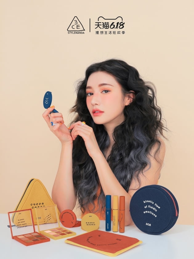 스타일난다가 또 … 3CE, 中 618 쇼핑절 역대 최고 매출