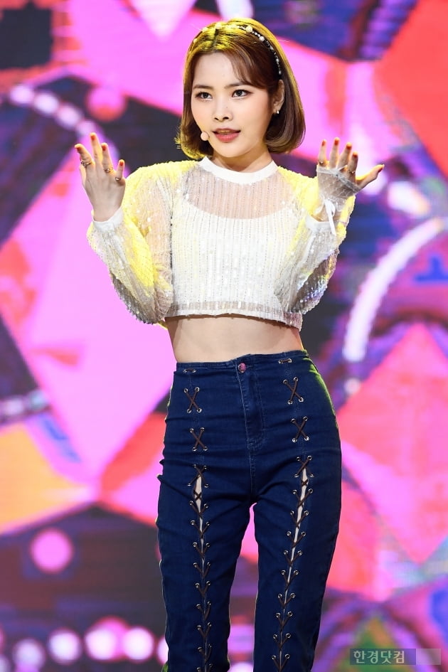 [포토] 위키미키 리나, 귀여움 가득~