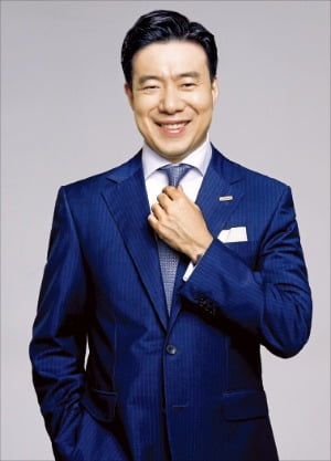 설계사서 임원까지 승승장구…지점장 시절 75개월 연속 매출 1위