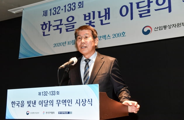 2년 만에 수출 10배 증가…드라이룸 생산강자 신성엔지니어링