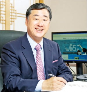 북녘 고향땅 다시 밟겠다…연탄으로 데우는 그리움의 길이 삼천리