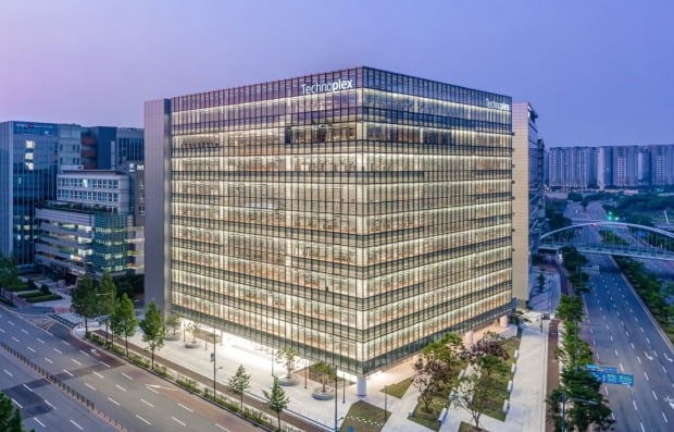 사명 분쟁 한국타이어, 지주사 간판 한국앤컴퍼니로 바꾼다