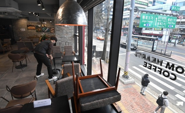 전국 카페 오후 9시까지 매장 취식 가능