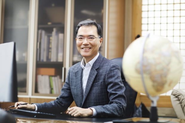 누리텔레콤, 21년만에 누리플렉스로 상호 변경