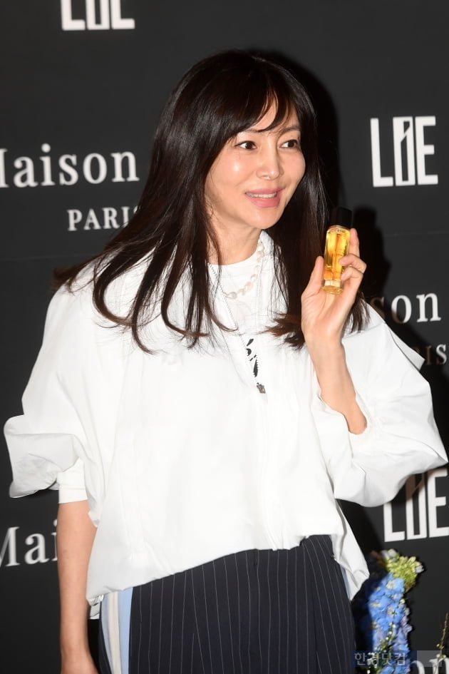 [포토] 황신혜, 컴퓨터 미녀의 클래스
