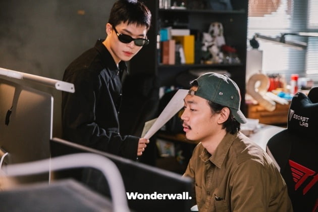 이찬혁, 아트 브랜드와 콜라보…패션 아이템 바이 아트 출시