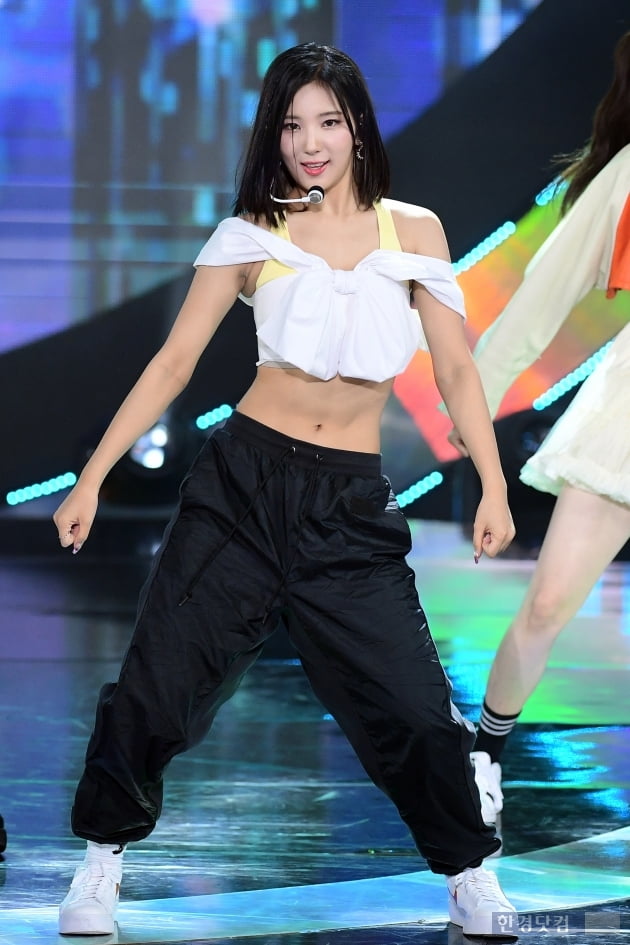 [포토] 앨리스 소희, 스포티록도 완벽 소화