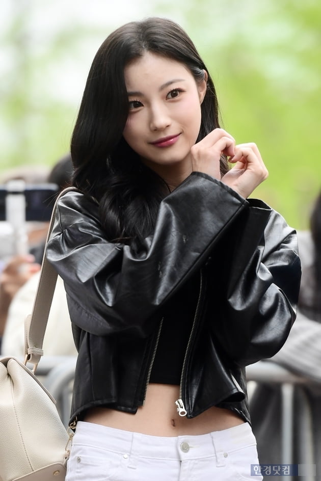 [포토] 아이칠린 예주, 눈부신 미모