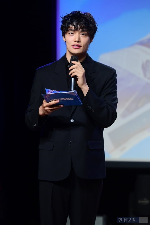 [포토] 정혁, 오늘 경서 쇼케이스 MC입니다~