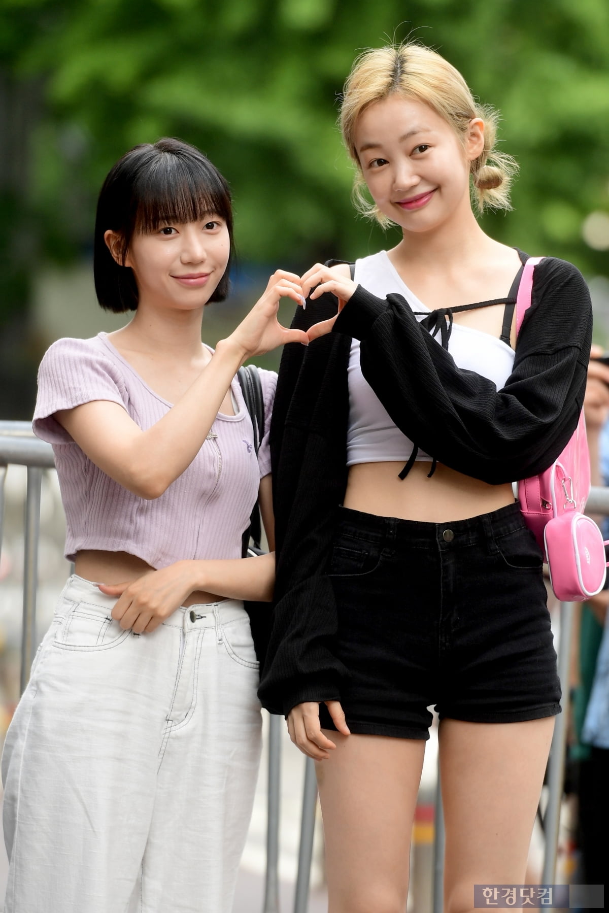 [포토] 시크릿넘버 주-레아, 예쁘게 하트~