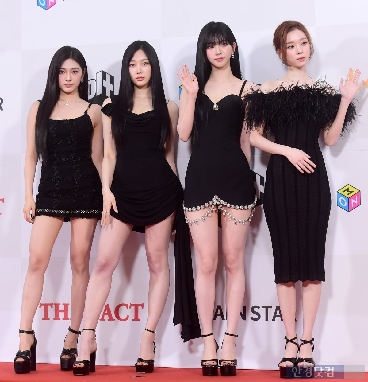 [포토] 에스파, 블랙을 입어도 빛나는 그녀들 (2023 더팩트뮤직어워즈)