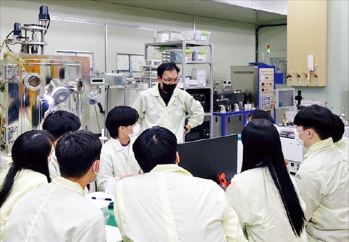 오픈랩서 기업인력·교수·학생 공동연구…수도권 기업 경쟁력 높여