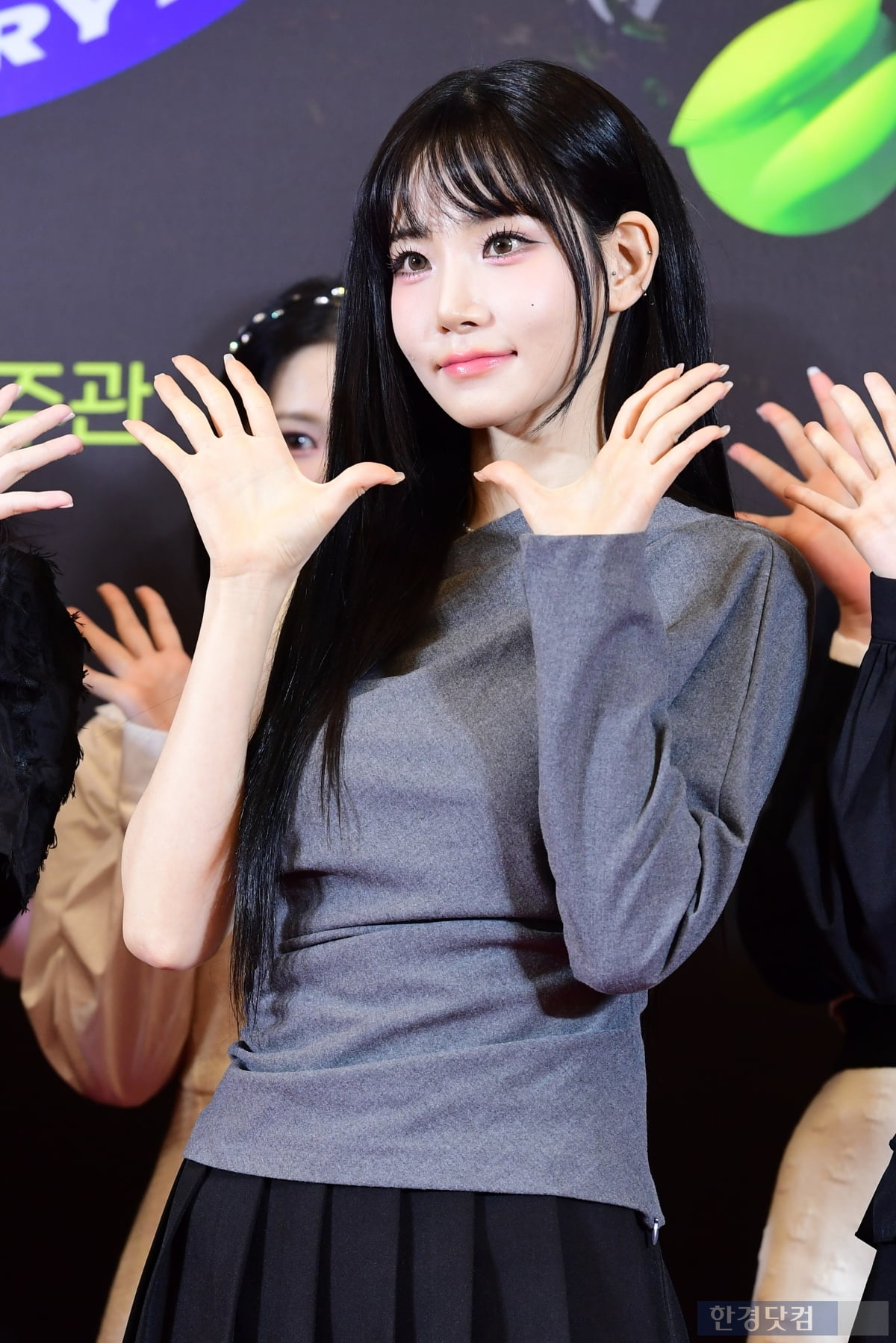 [포토] 트리플에스 김나경, 활짝 핀 꽃미모~ (한터뮤직어워즈)