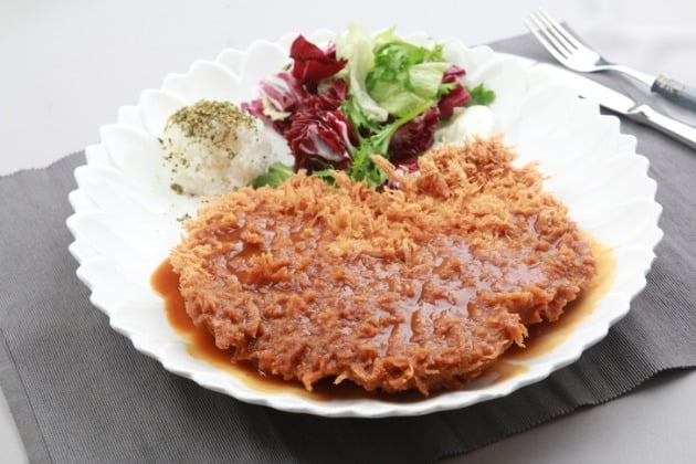 많이 못 먹어서요…어린이용 돈가스 시킨 어른 민폐일까