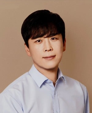 맞벌이 부부 연수익 1억…동네 세탁소 사장님들 뭉치자 일냈다