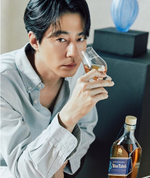 소문난 애주가 조인성, 혼술 자주 즐긴다더니…깜짝 근황