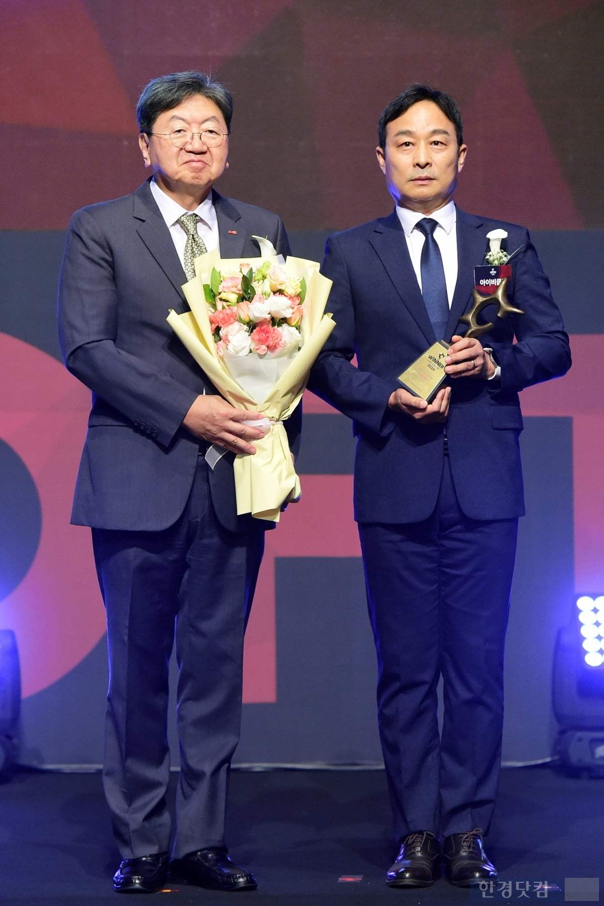[포토] 아이비클럽, 2024 올해의 브랜드 대상 학생복 부문 수상