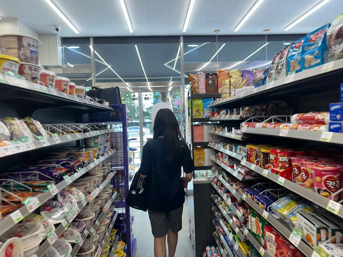 집보다 편해요…대치동 키즈들, 편의점으로 달려가는 이유 [대치동 이야기 ㉔]