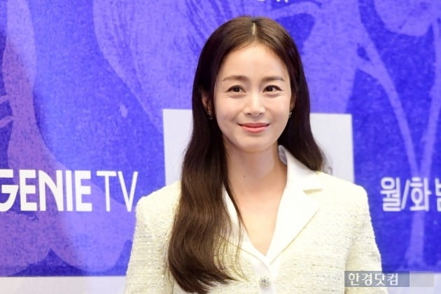 비타민계 에르메스 왕좌 놓고…제약사 각축전