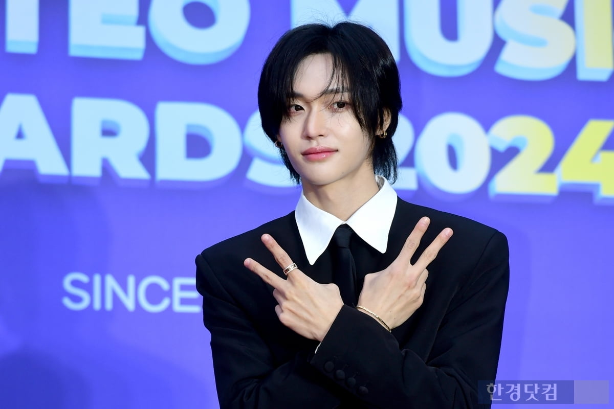 [포토] 라이즈 원빈, 멋진 모습에 브이~