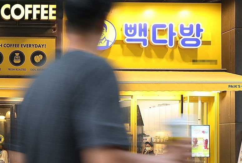 1500원 아아만 마시더니…메가커피·빽다방 일냈다